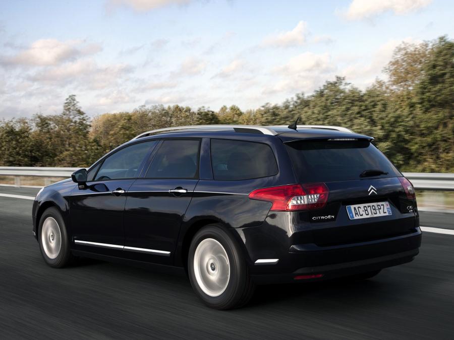  Citroen C5 Break 2010 года  (фото 2 из 31)